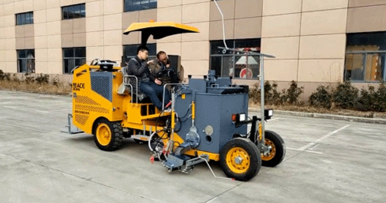 跨越山海，重器遠(yuǎn)航|天途路業(yè)集團(tuán)道路標(biāo)線設(shè)備及涂料出口厄瓜多爾！